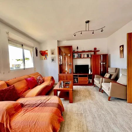 Spacious Near Plaza America Lejlighed *